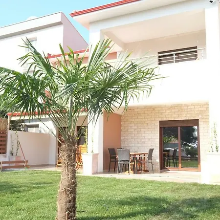 Valerie Apartment