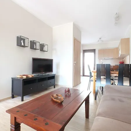 Valerie * Nikiti (Sithonia)